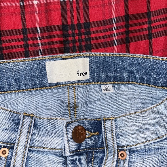 Aritzia Wilfred Light Denim Skirt - Picture 4 of 6